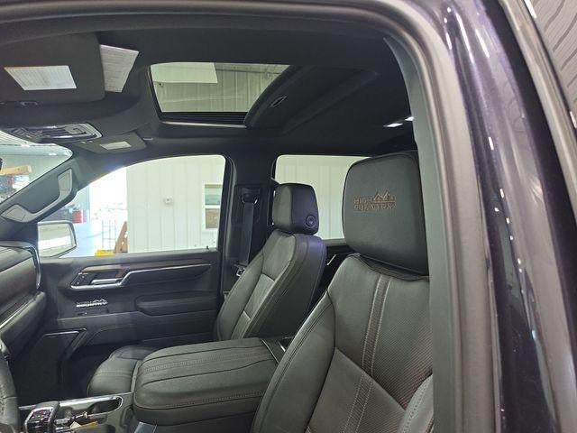 2024 Chevrolet Silverado 1500 Crew Cab Short Box 4-Wheel Drive High Country
