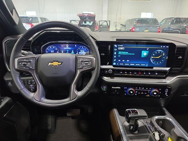 2024 Chevrolet Silverado 1500 Crew Cab Short Box 4-Wheel Drive High Country