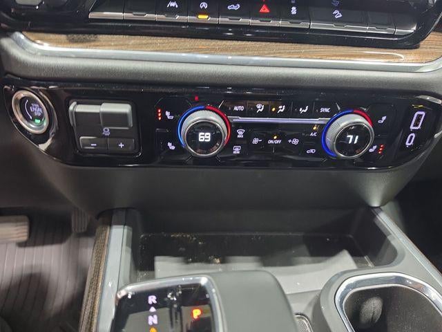 2025 Chevrolet Silverado 1500 Crew Cab Short Box 4-Wheel Drive RST