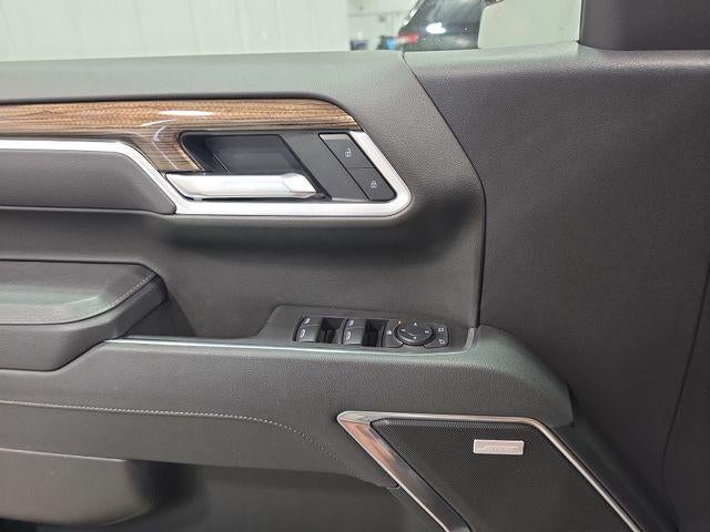 2025 Chevrolet Silverado 1500 Crew Cab Short Box 4-Wheel Drive RST