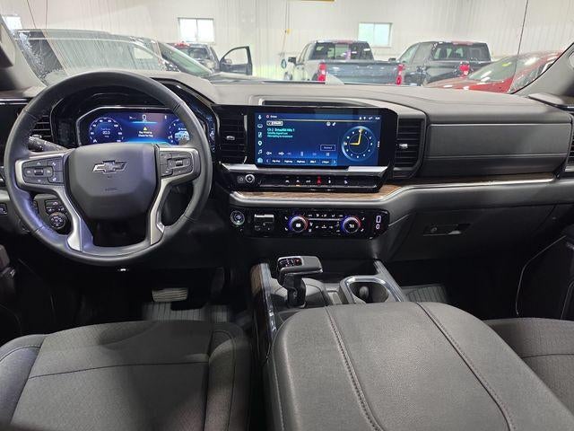 2025 Chevrolet Silverado 1500 Crew Cab Short Box 4-Wheel Drive RST