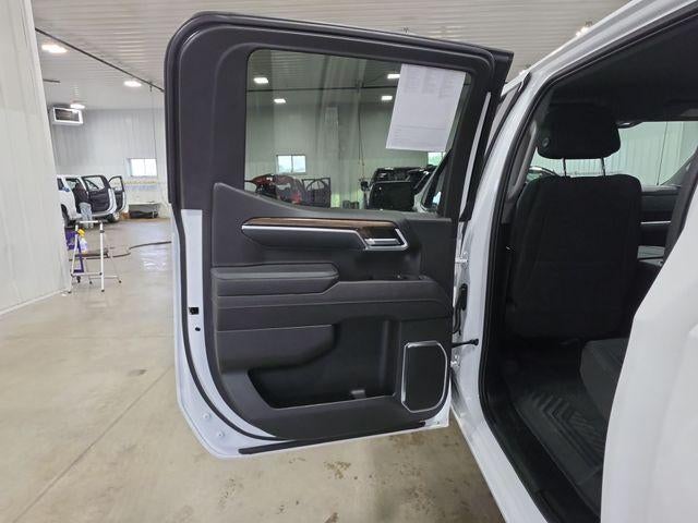 2025 Chevrolet Silverado 1500 Crew Cab Short Box 4-Wheel Drive RST
