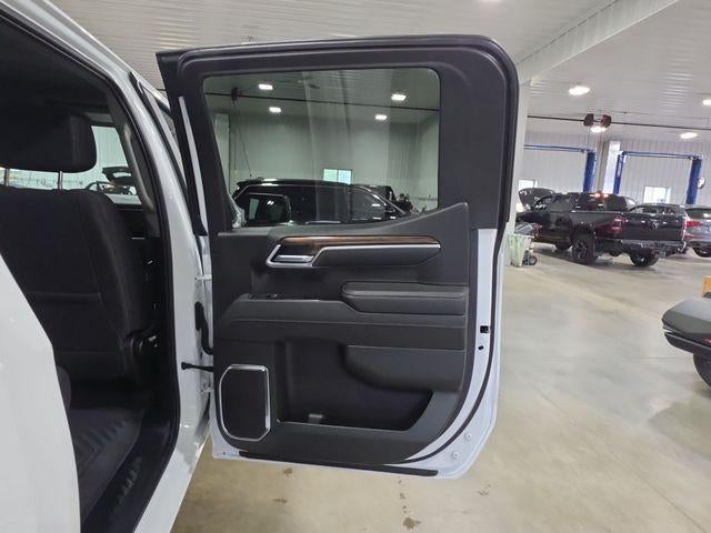 2025 Chevrolet Silverado 1500 Crew Cab Short Box 4-Wheel Drive RST