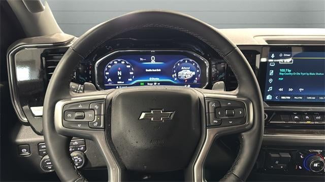 2025 Chevrolet Silverado 1500 Crew Cab Short Box 4-Wheel Drive RST