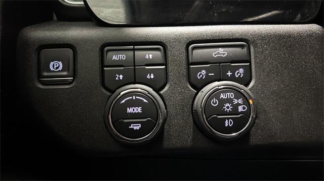 2025 Chevrolet Silverado 1500 Crew Cab Short Box 4-Wheel Drive RST