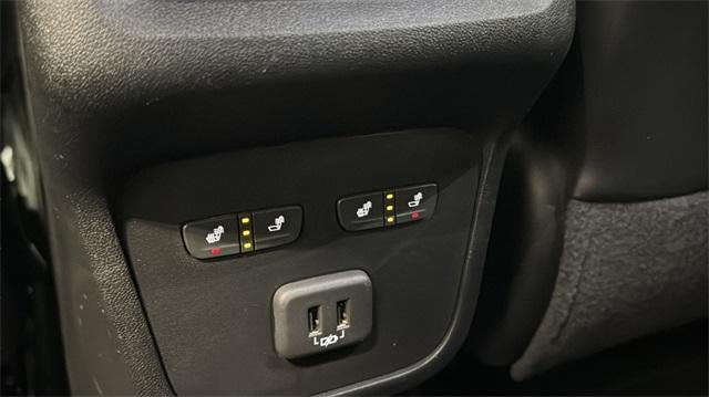 2022 Chevrolet Equinox AWD Premier