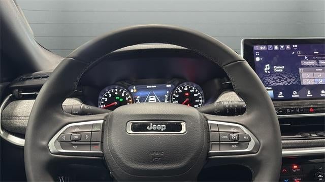 2024 Jeep Compass Latitude Lux 4x4