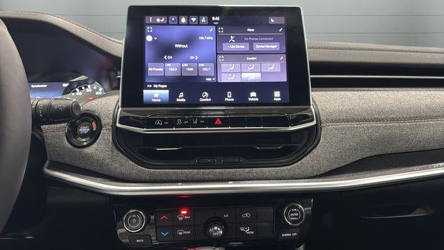 2024 Jeep Compass Latitude Lux 4x4