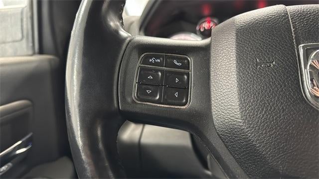 2015 RAM 3500 4WD Crew Cab 6.3 Ft Box Big Horn