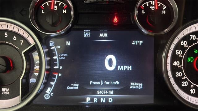 2015 RAM 3500 4WD Crew Cab 6.3 Ft Box Big Horn