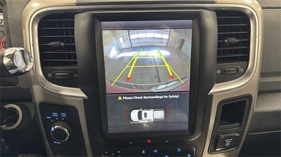 2015 RAM 3500 4WD Crew Cab 6.3 Ft Box Big Horn