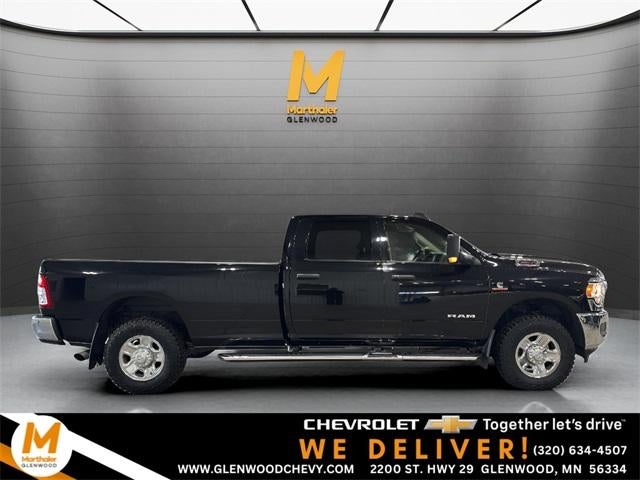 2019 RAM 3500 Tradesman 4x4 Crew Cab 8' Box