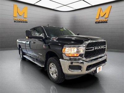 2019 RAM 3500 Tradesman 4x4 Crew Cab 8' Box