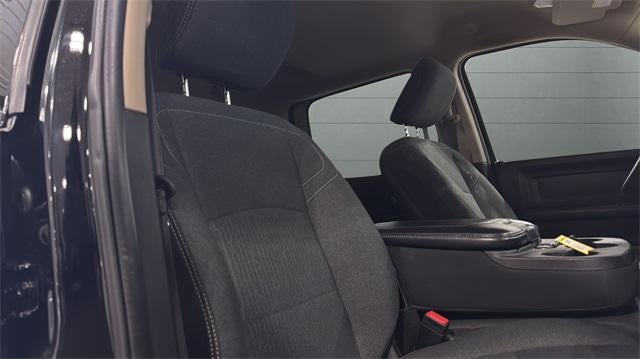 2019 RAM 3500 Tradesman 4x4 Crew Cab 8' Box