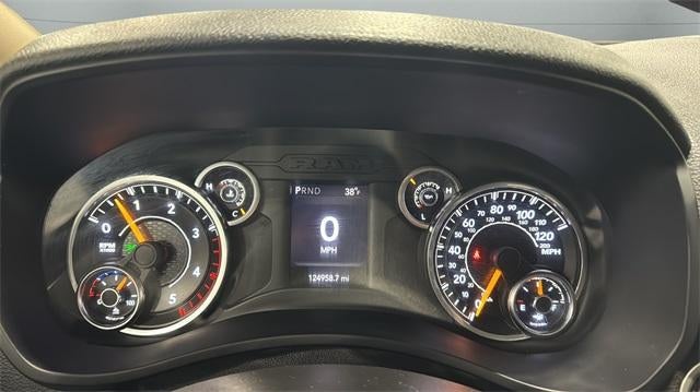 2019 RAM 3500 Tradesman 4x4 Crew Cab 8' Box