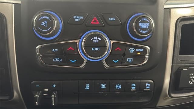 2017 RAM 3500 Big Horn 4x4 Mega Cab 6'4" Box