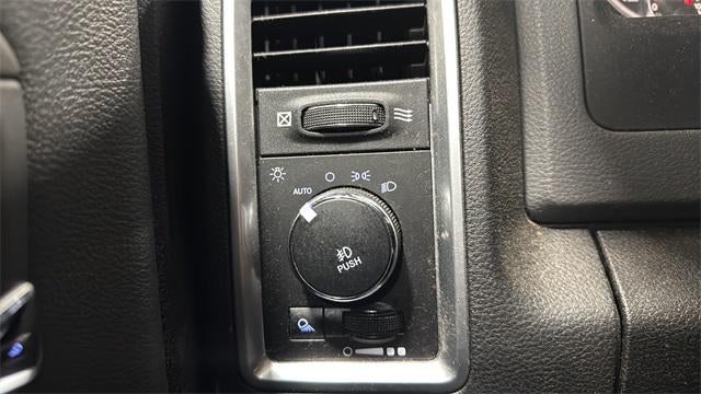 2017 RAM 3500 Big Horn 4x4 Mega Cab 6'4" Box