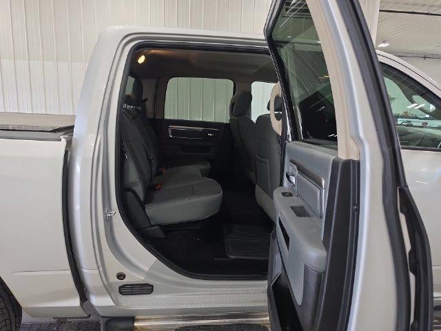 2017 RAM 1500 Big Horn 4x4 Crew Cab 5'7" Box