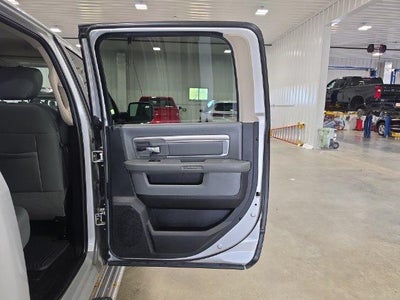 2017 RAM 1500 Big Horn 4x4 Crew Cab 5'7" Box