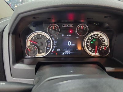 2017 RAM 1500 Big Horn 4x4 Crew Cab 5'7" Box