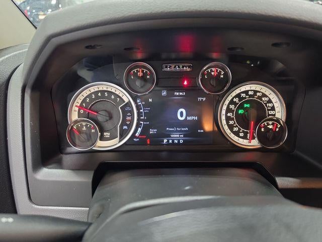2017 RAM 1500 Big Horn 4x4 Crew Cab 5'7" Box