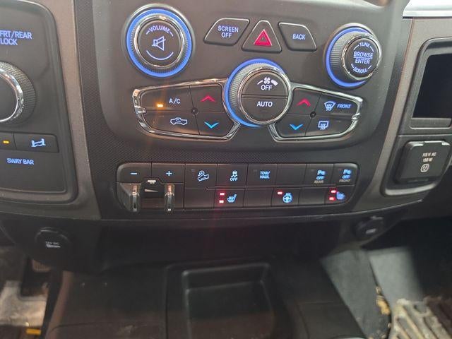 2018 RAM 2500 Power Wagon 4x4 Crew Cab 6'4" Box