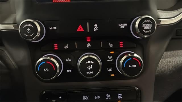 2022 RAM 2500 Big Horn 4x4 Crew Cab 6'4" Box