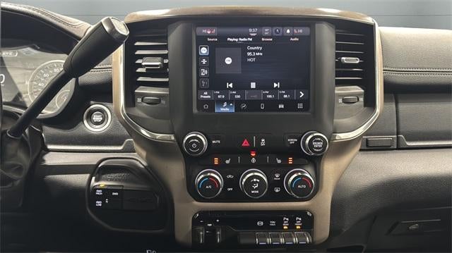 2022 RAM 2500 Laramie 4x4 Crew Cab 6'4" Box