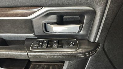 2022 RAM 2500 Laramie 4x4 Crew Cab 6'4" Box