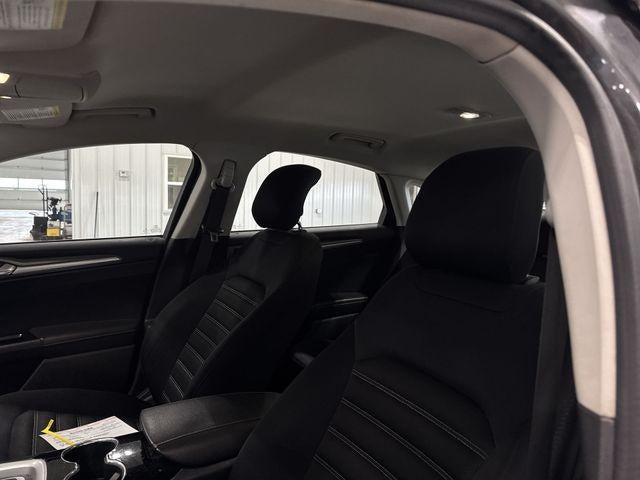 2015 Ford Fusion 4dr Sdn SE FWD