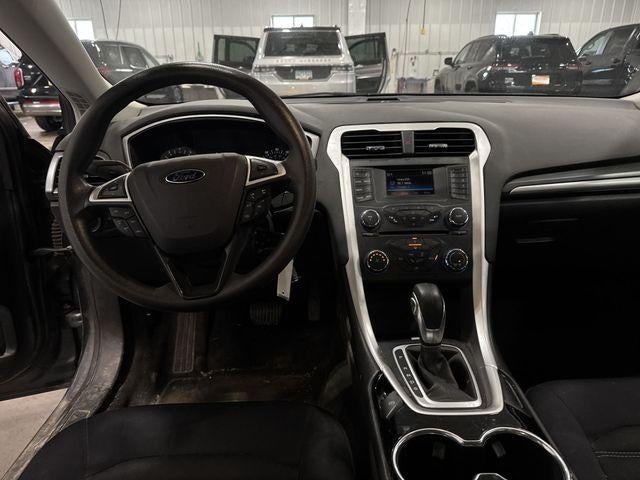 2015 Ford Fusion 4dr Sdn SE FWD