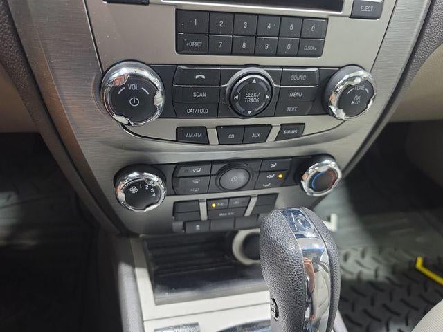 2010 Ford Fusion 4dr Sdn SE FWD