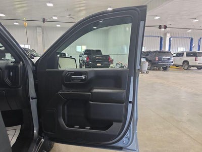 2024 Chevrolet Silverado 1500 Crew Cab Short Box 4-Wheel Drive Custom Trail Boss