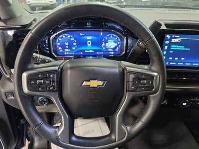 2023 Chevrolet Silverado 1500 Crew Cab Short Box 4-Wheel Drive LT 2FL