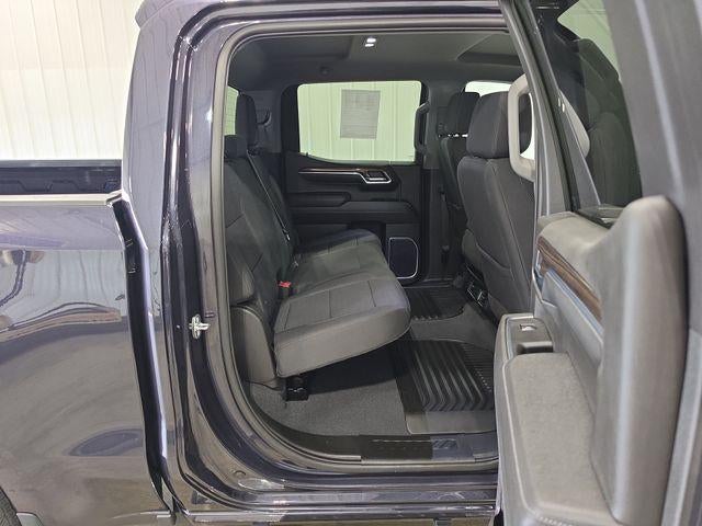 2023 Chevrolet Silverado 1500 Crew Cab Short Box 4-Wheel Drive LT 2FL