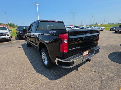 2026 Chevrolet Silverado 1500 Crew Cab Short Box 4-Wheel Drive LT 2FL