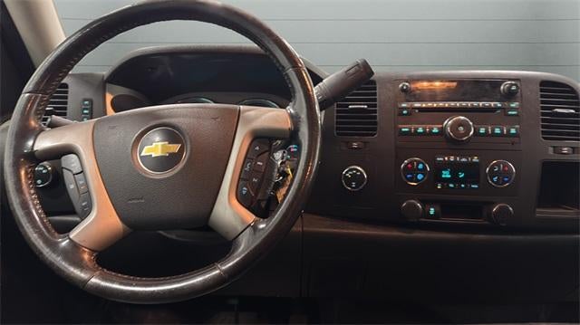 2012 Chevrolet Silverado 1500 Crew Cab Short Box 4-Wheel Drive LT