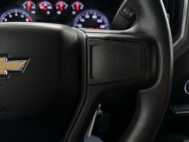 2019 Chevrolet Silverado 1500 Crew Cab Short Box 4-Wheel Drive Custom