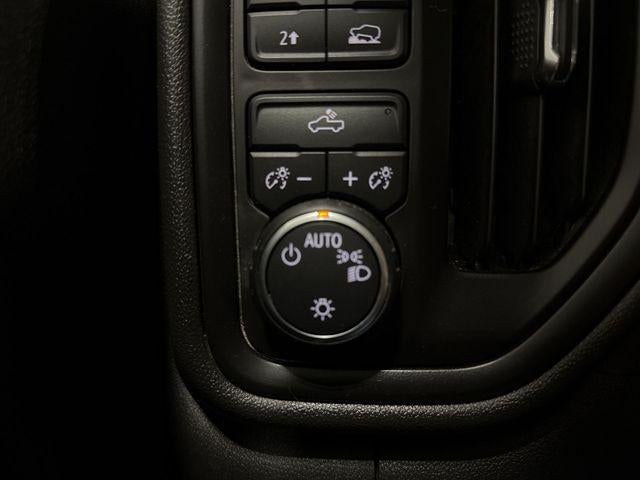 2019 Chevrolet Silverado 1500 Crew Cab Short Box 4-Wheel Drive Custom