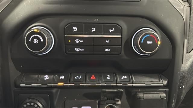 2022 Chevrolet Silverado 1500 LTD Crew Cab Short Box 4-Wheel Drive Custom Trail Boss