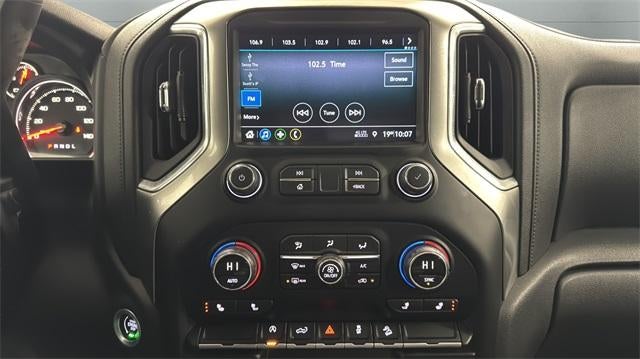 2019 Chevrolet Silverado 1500 Crew Cab Short Box 4-Wheel Drive LT Trail Boss