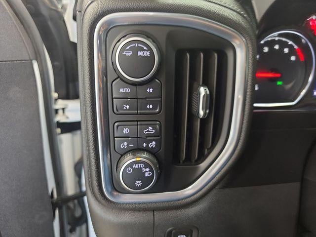 2021 Chevrolet Silverado 1500 Crew Cab Short Box 4-Wheel Drive LT Trail Boss