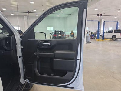 2024 Chevrolet Silverado 1500 Crew Cab Short Box 4-Wheel Drive Custom Trail Boss