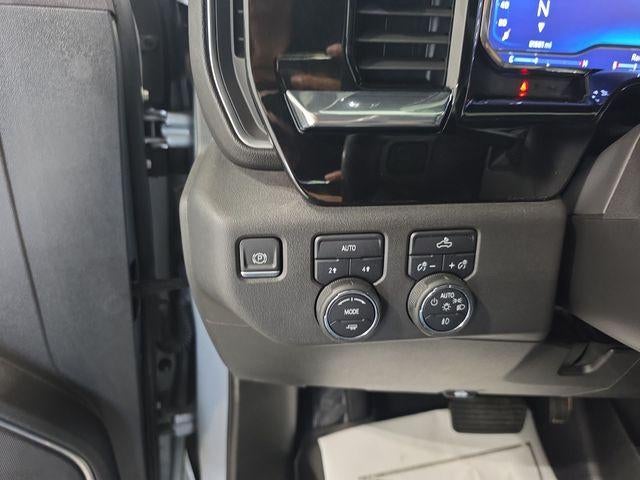 2023 Chevrolet Silverado 1500 Crew Cab Standard Box 4-Wheel Drive RST