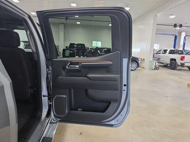 2023 Chevrolet Silverado 1500 Crew Cab Standard Box 4-Wheel Drive RST