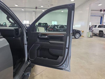 2023 Chevrolet Silverado 1500 Crew Cab Standard Box 4-Wheel Drive RST