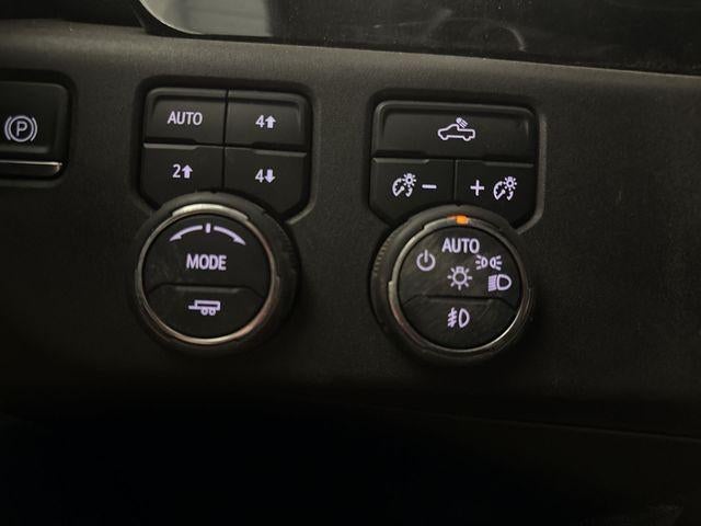 2023 Chevrolet Silverado 1500 Crew Cab Short Box 4-Wheel Drive LT Trail Boss