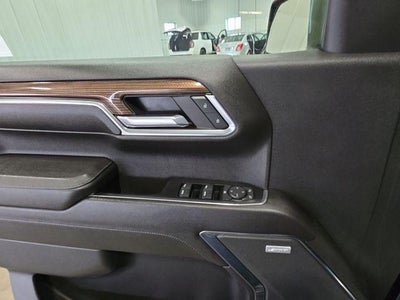 2022 Chevrolet Silverado 1500 Crew Cab Short Box 4-Wheel Drive LT Trail Boss