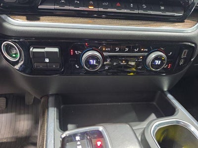 2022 Chevrolet Silverado 1500 Crew Cab Standard Box 4-Wheel Drive LT Trail Boss