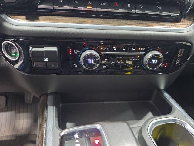 2022 Chevrolet Silverado 1500 Crew Cab Standard Box 4-Wheel Drive LT Trail Boss